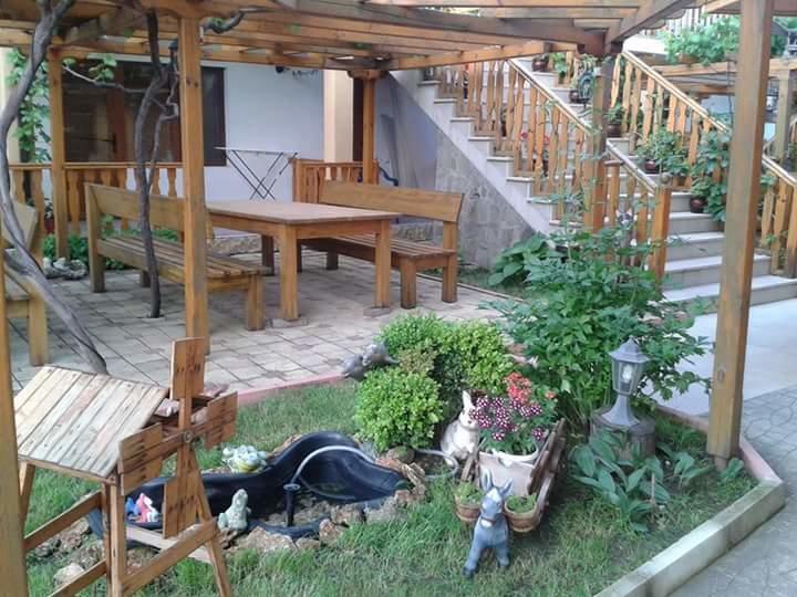 Guest House Nash Dom Каварна Екстер'єр фото